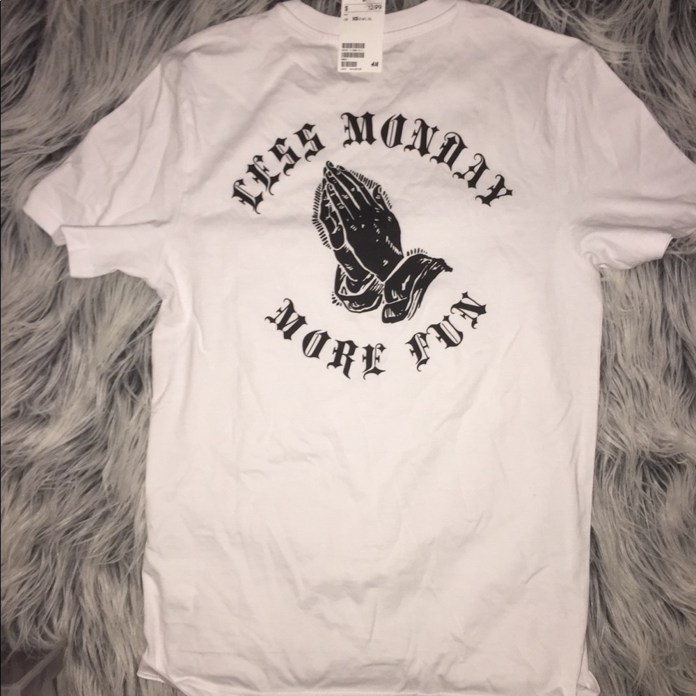 PRAYING HANDS TRENDY T-SHIRT